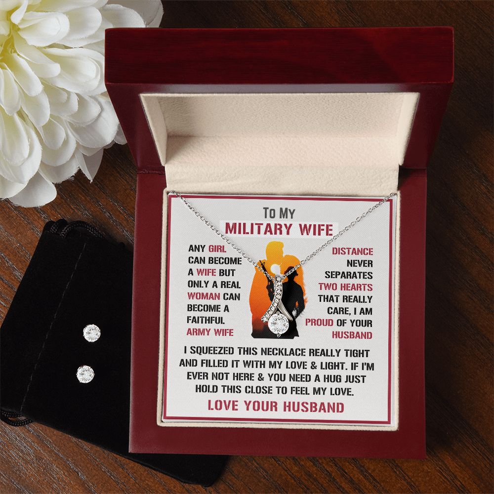 To My Military Wife - Make her special with this Everlasting love necklace!